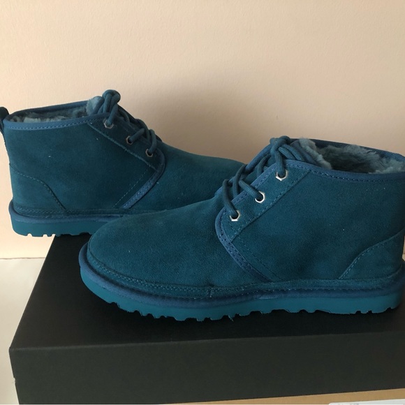 UGG Australia Neumel Chukka suede leather fur Boot. Size: 8, 9 - Picture 9 of 13